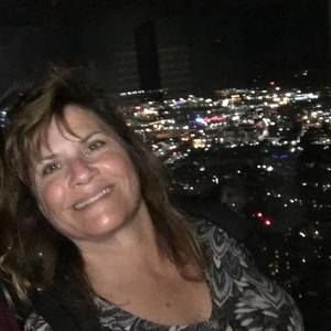 Meet your Posher, Debbie